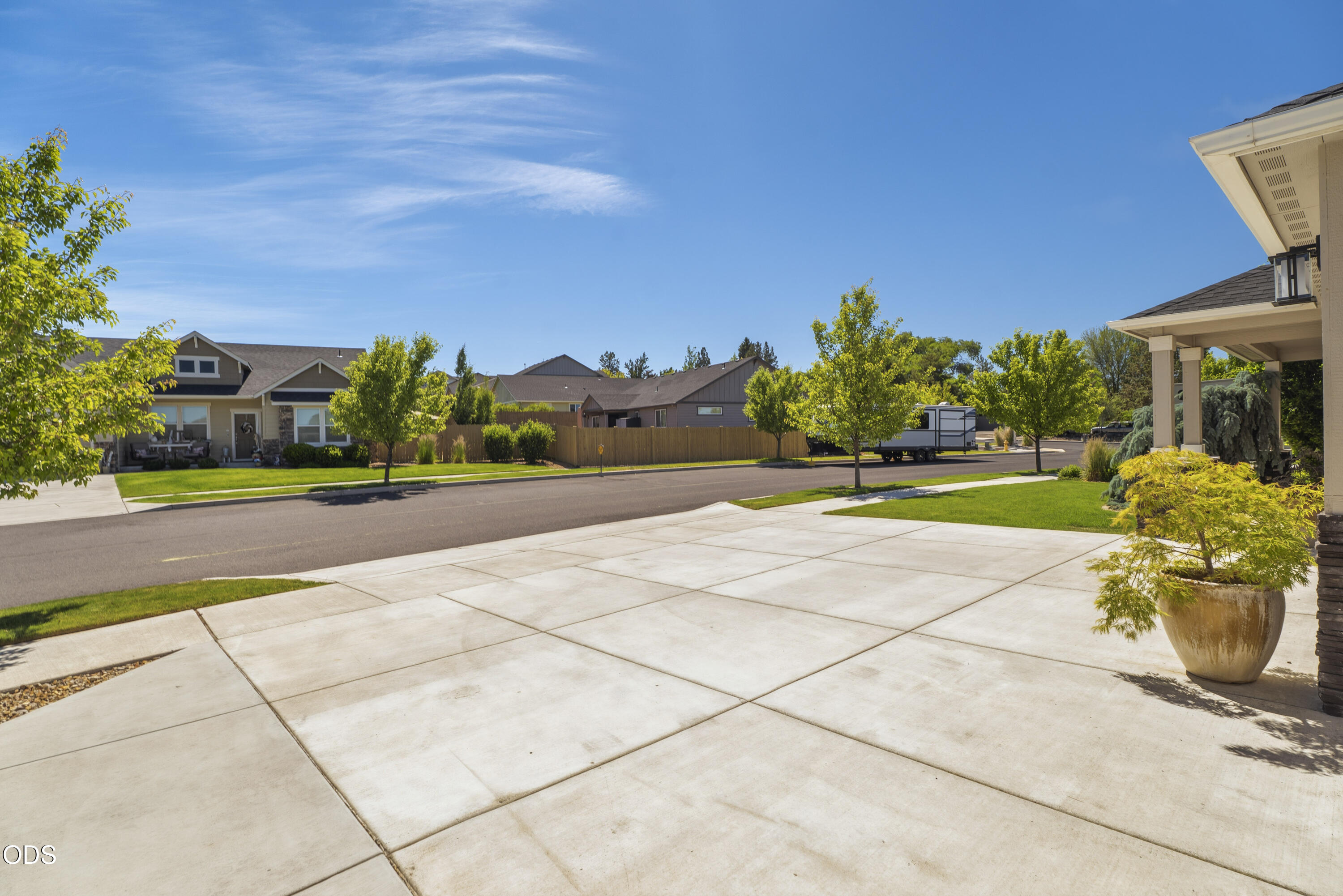 2859 Southwest 47th Street Redmond, OR 97756 - Photo 52 of 63