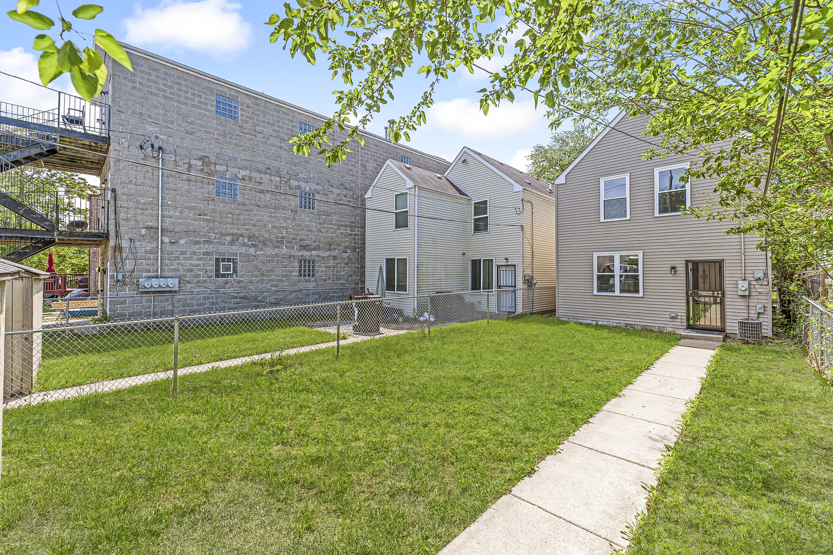 1835 South Ridgeway Avenue Chicago, IL 60623 - Photo 23 of 28