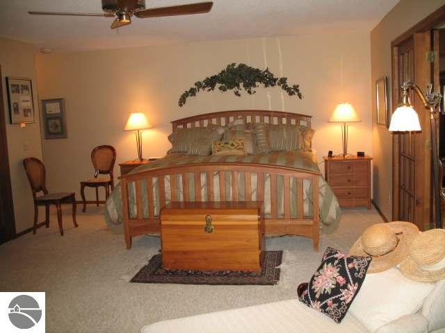7231 Deepwater Point Road Williamsburg, MI 49690 - Photo 8 of 9 1681286-7.JPG