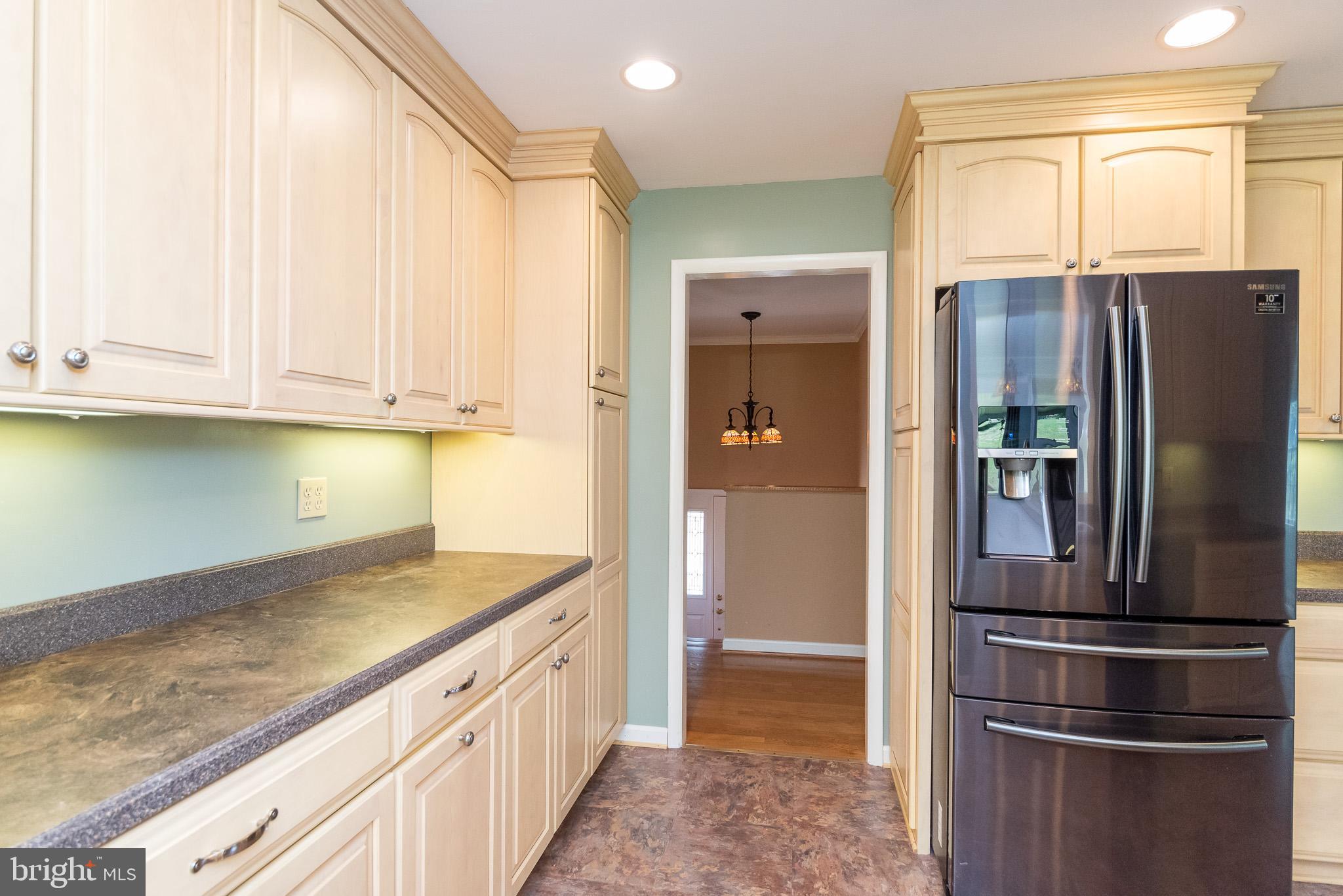 20 Colonial Road Bel Air, MD 21014 - Photo 14 of 55 Kitchen