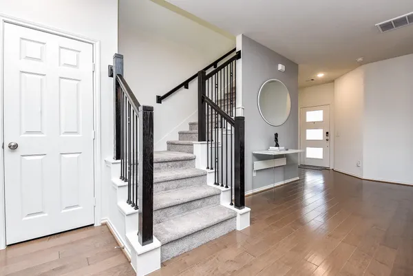 $2,700 | 10310 Marston Vineyard Drive, Houston, TX 77054