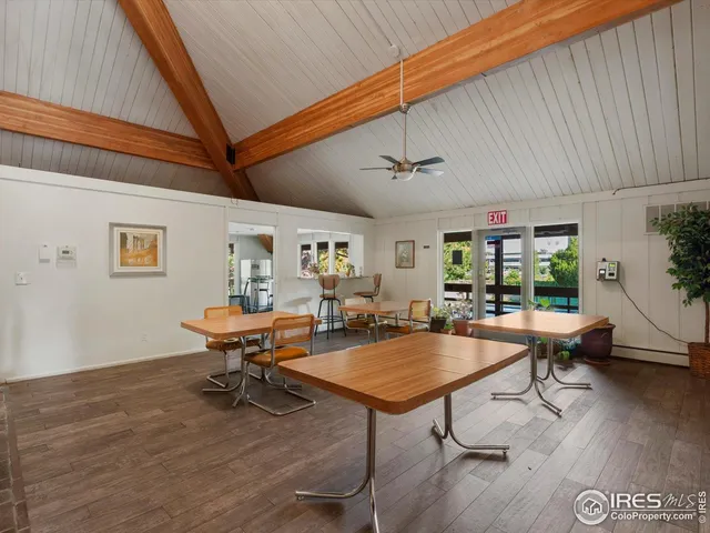 a view of a basketball court