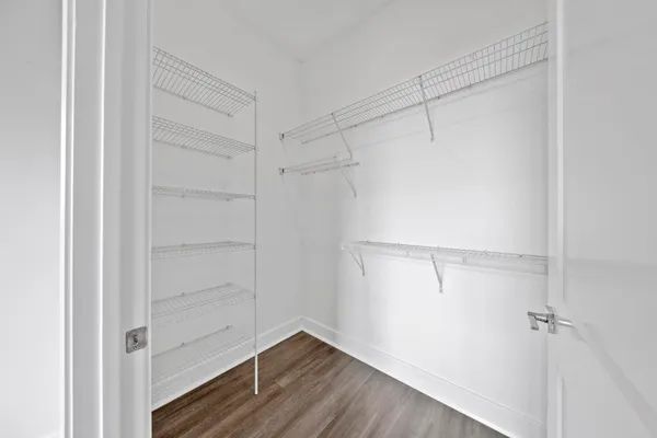 $3,000 | 121 34th Street, Unit 415, Union City, NJ 07087