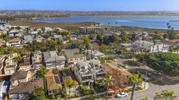 $9,000 | 3913 Kendall Street, San Diego, CA 92109