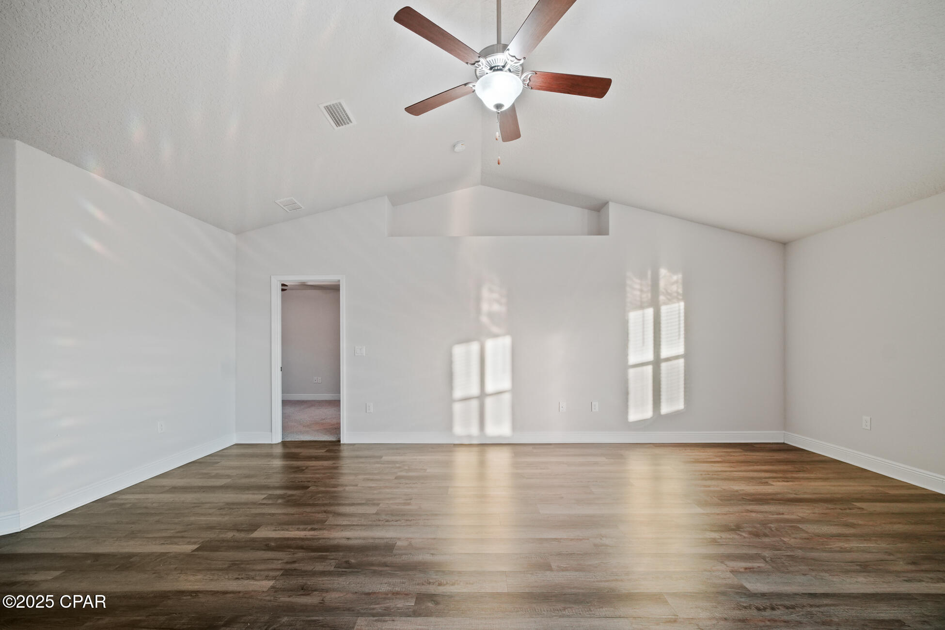 2011 Broad Street Crestview, FL 32536 - Photo 11 of 49