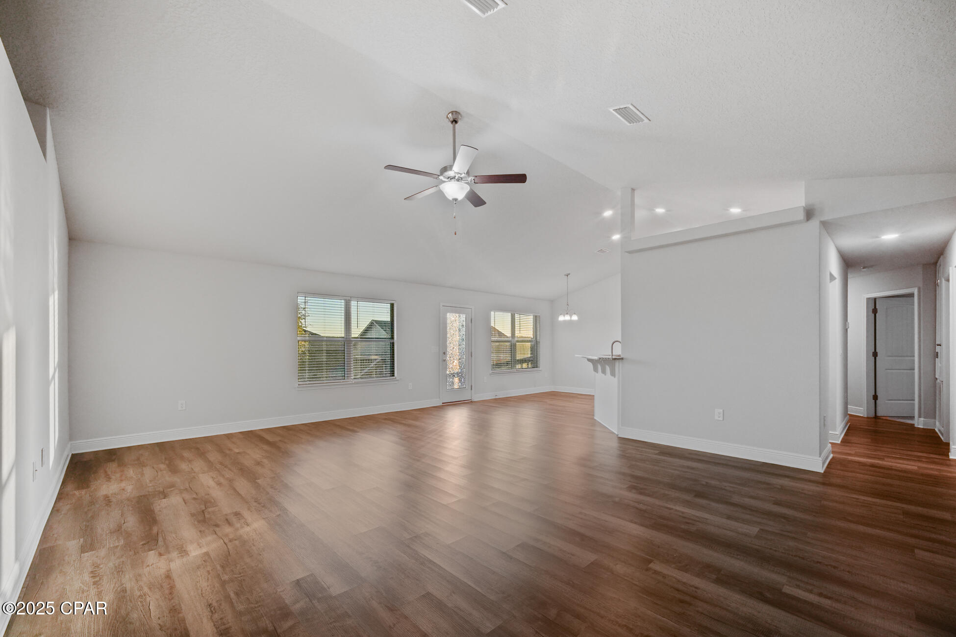 2011 Broad Street Crestview, FL 32536 - Photo 13 of 49