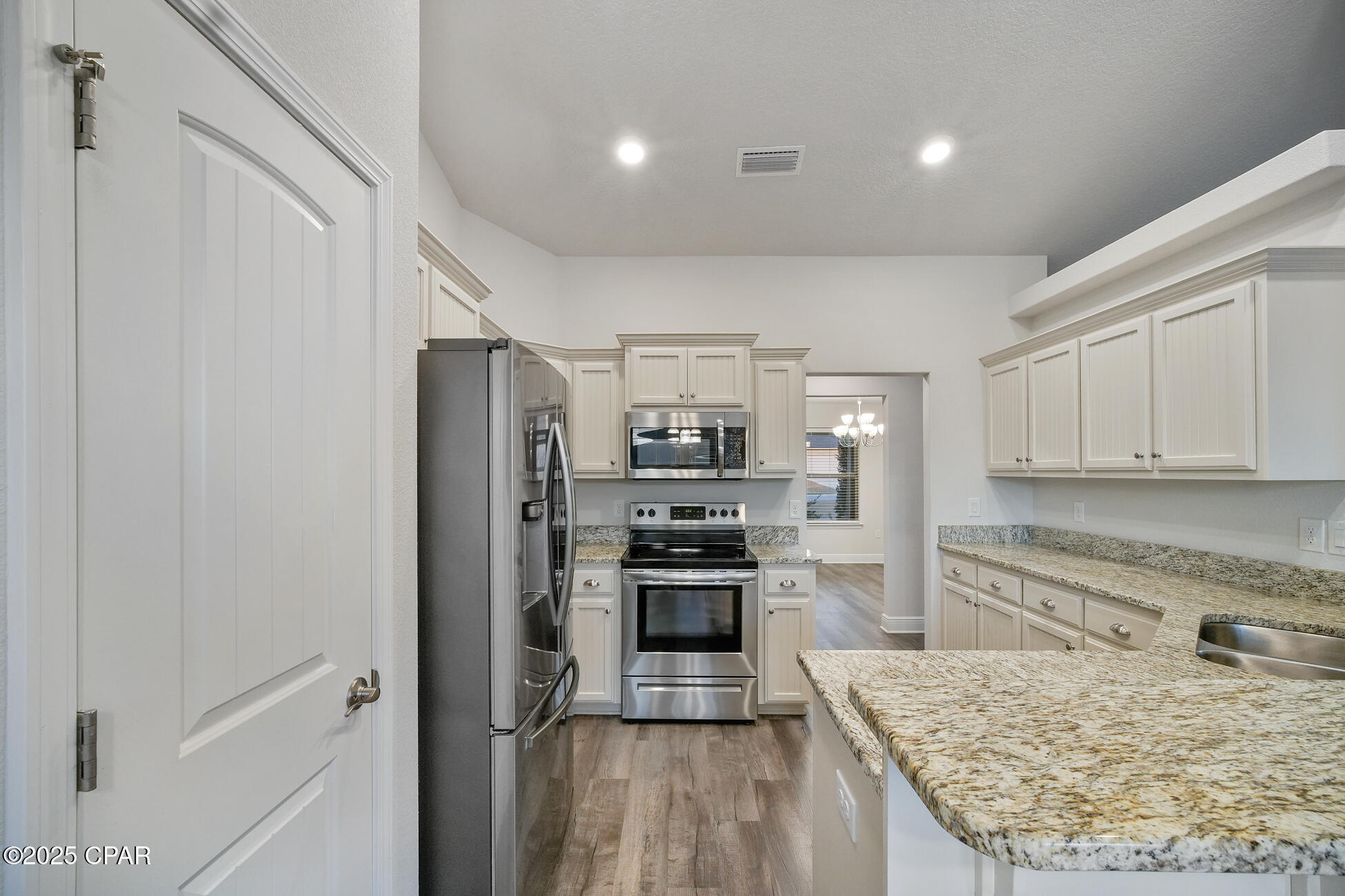 2011 Broad Street Crestview, FL 32536 - Photo 18 of 49