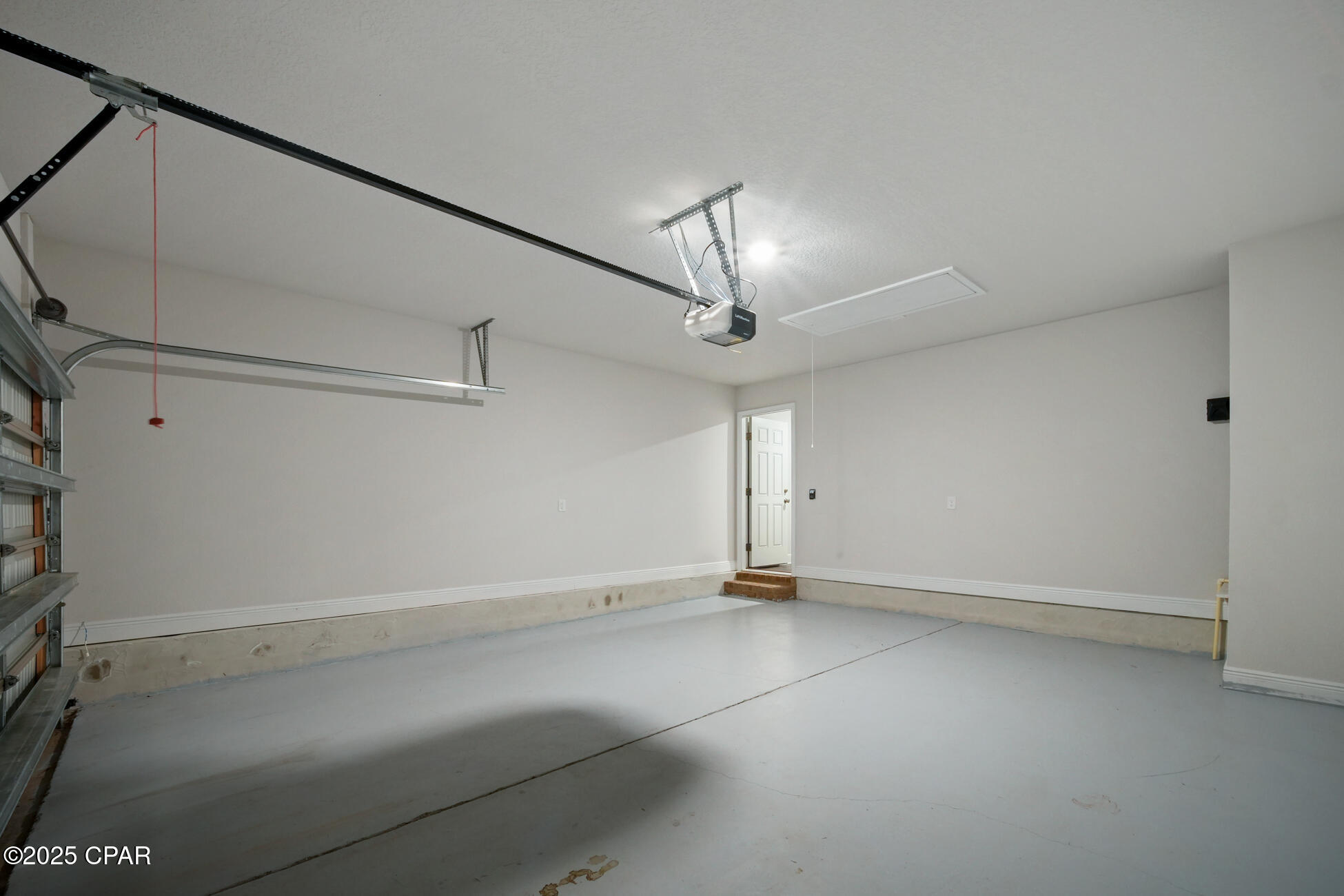 2011 Broad Street Crestview, FL 32536 - Photo 4 of 49