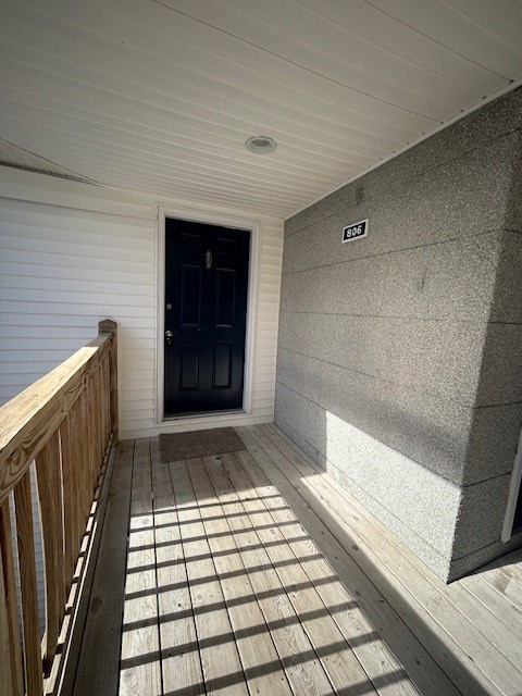 806 West Island Square Drive St. Simons Island, GA 31522 - Photo 2 of 10