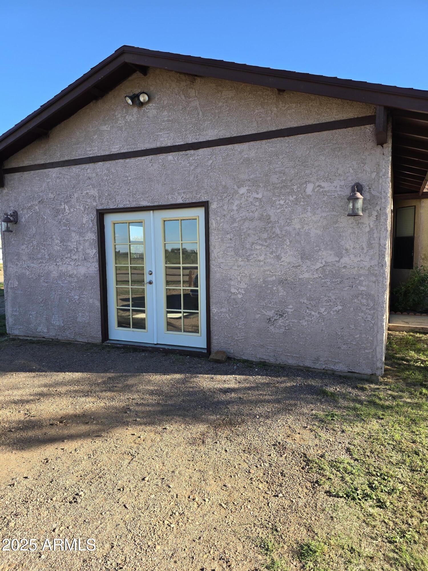 240 East Oak Street Huachuca City, AZ 85616 - Photo 4 of 43 a view of front door