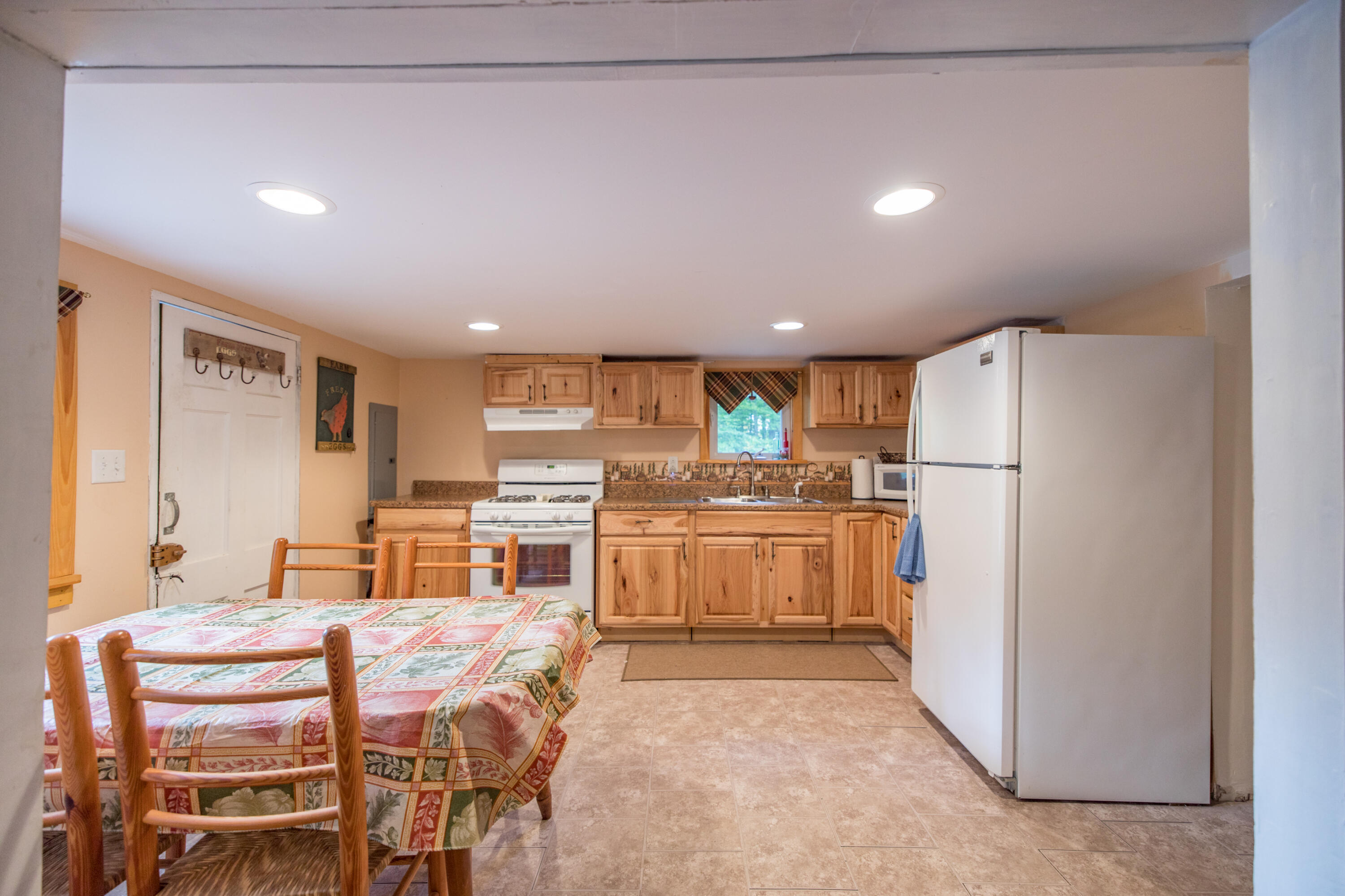 42 Main Street Roxbury, ME 04275 - Photo 10 of 37 6I3A4332