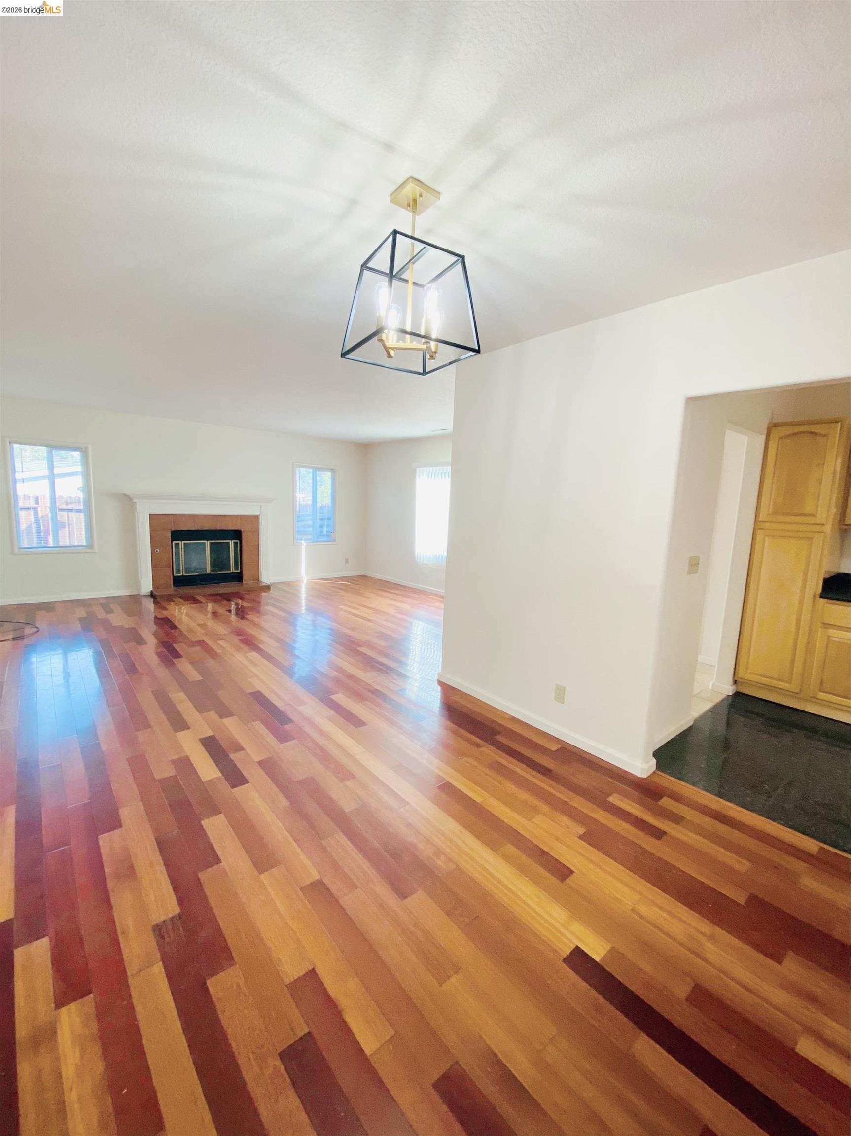 3540 Deer Hill Road Lafayette, CA 94549 - Photo 12 of 20 Gallery Image 12