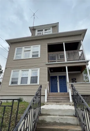 $2,200 | 694 Killingly Street, Johnston, RI 02919