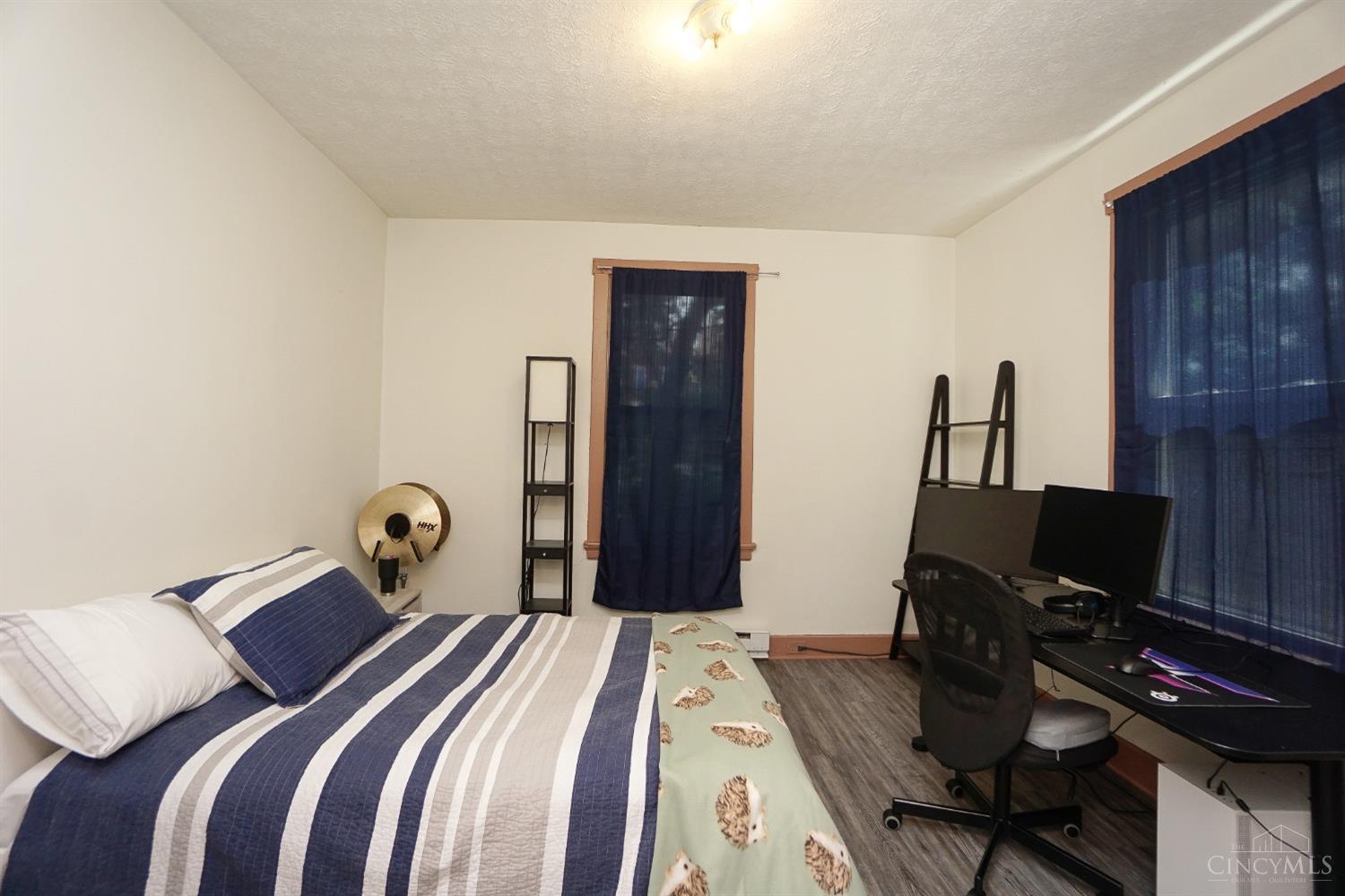 2382 Ravine Street Cincinnati, OH 45219 - Photo 9 of 24 Gallery Image 9