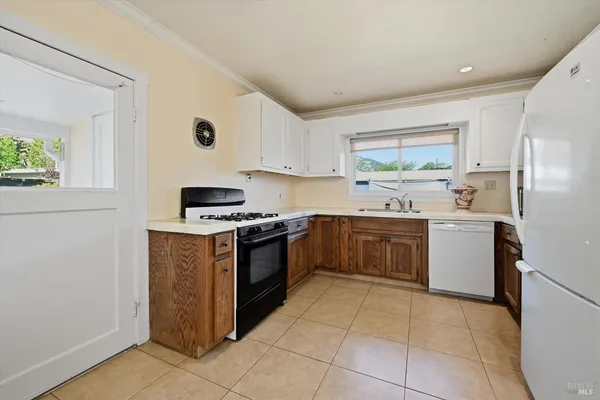 $349,000 | 3440 Beach Pass, Nice, CA 95464
