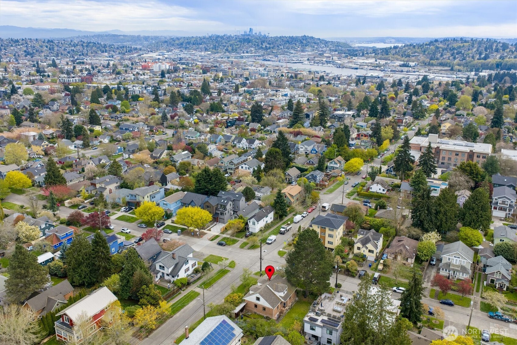 3002 Northwest 70th Street Seattle, WA 98117 - Photo 26 of 28
