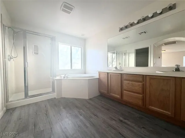 $2,000 | 7365 West Shelbourne Avenue, Las Vegas, NV 89113