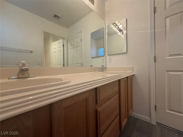 $2,000 | 7365 West Shelbourne Avenue, Las Vegas, NV 89113