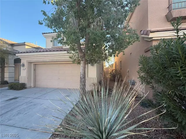 $2,000 | 7365 West Shelbourne Avenue, Las Vegas, NV 89113
