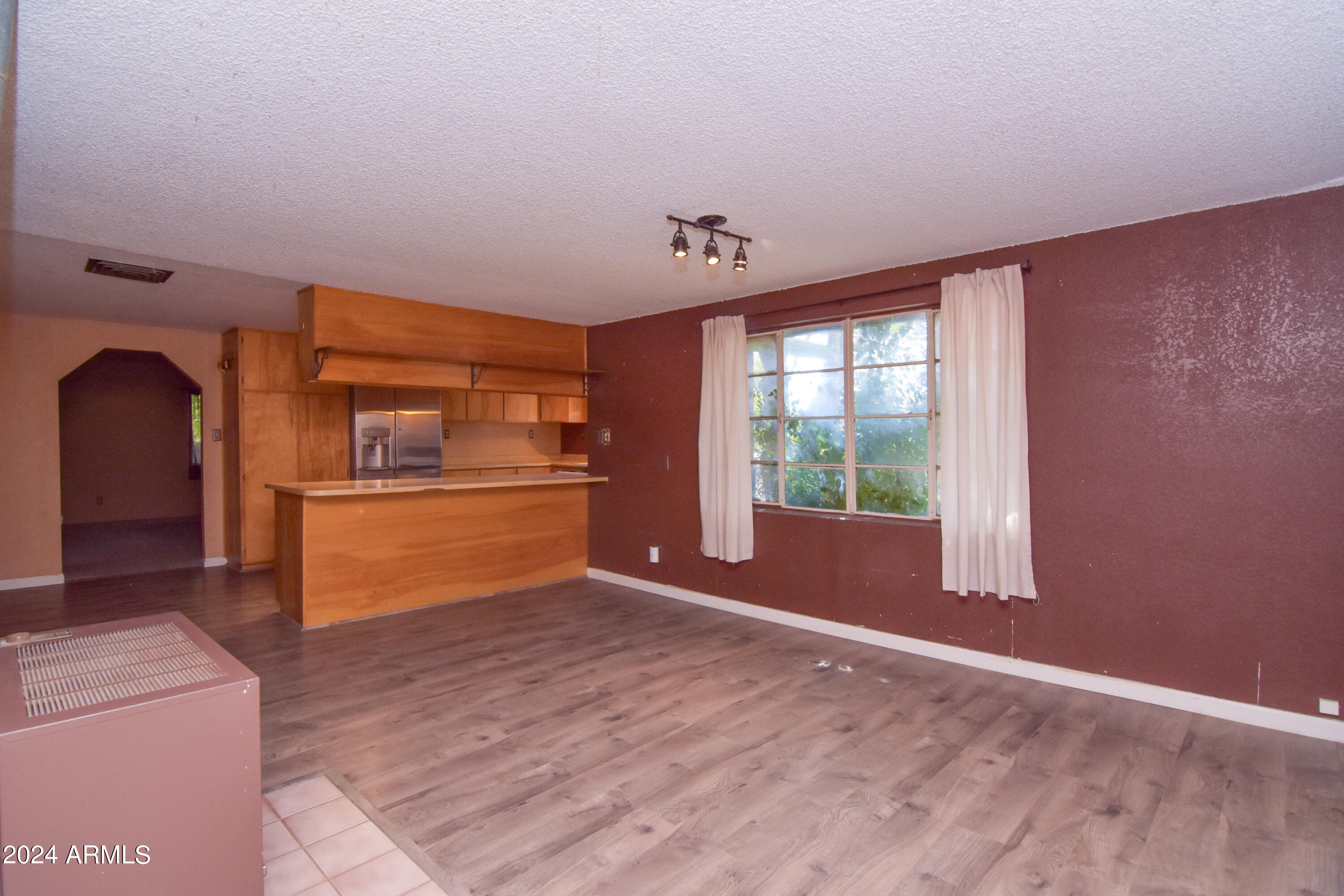 12380 East Stagecoach Road Mayer, AZ 86333 - Photo 10 of 43 10Dining