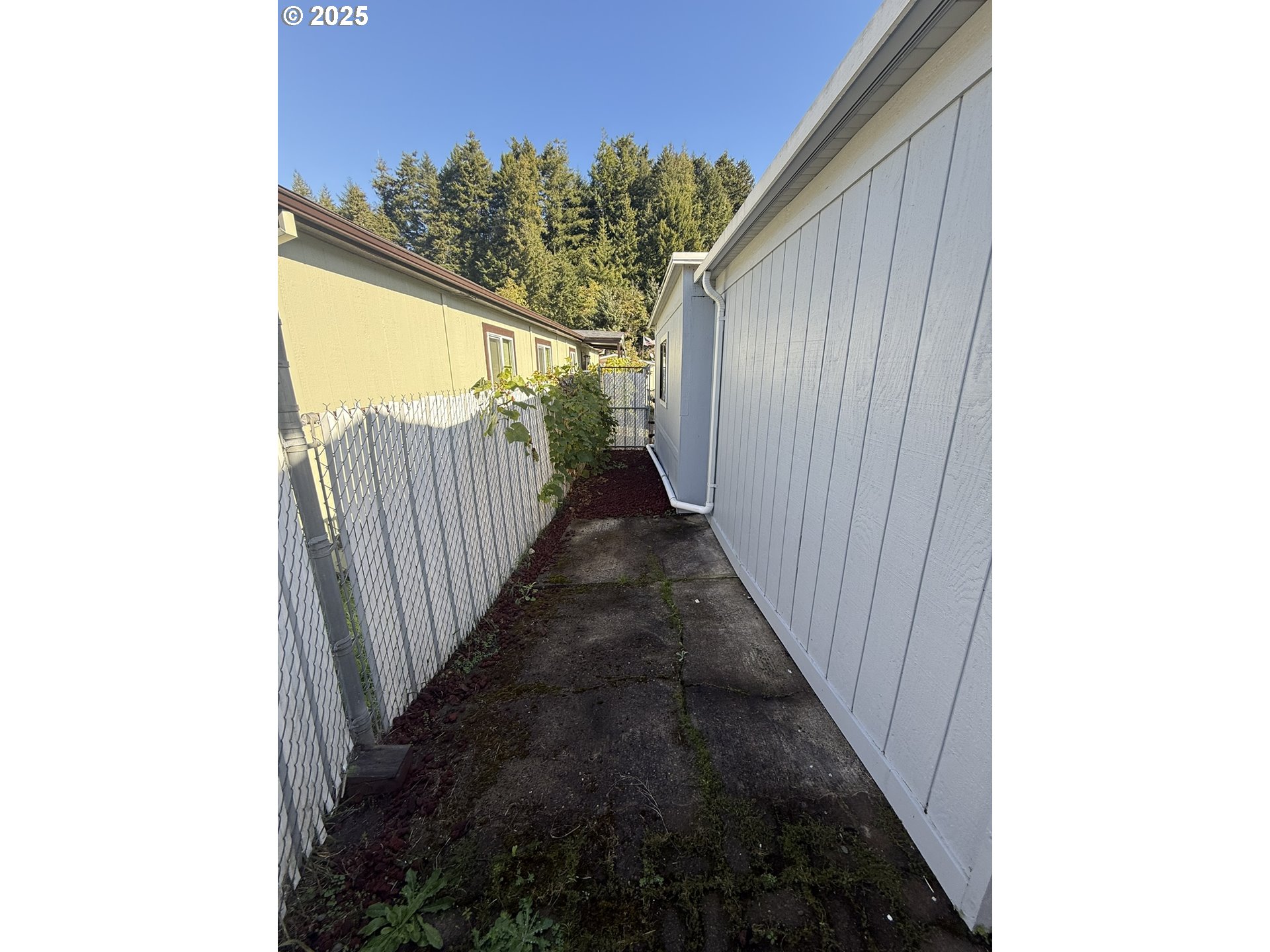 100 River Bend Road, Unit 17 Reedsport, OR 97467 - Photo 23 of 29 a view of balcony