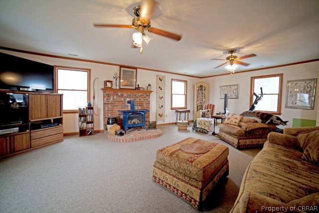 11317 Comet Road Smithfield, VA 23430 - Photo 10 of 25 Gallery Image 10