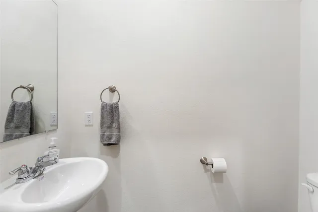 $1,995 | 18749 Lucas Michael Way, New Caney, TX 77357