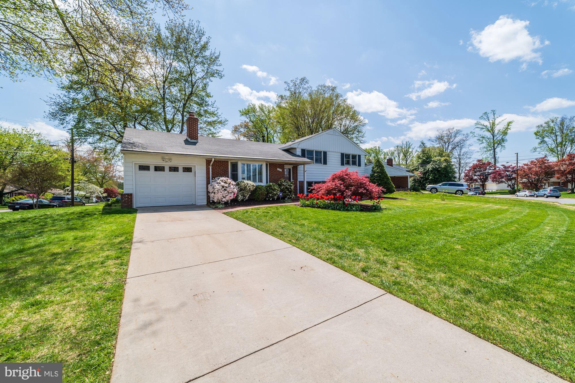 5359 Ravensworth Road Springfield, VA 22151 - Photo 2 of 31