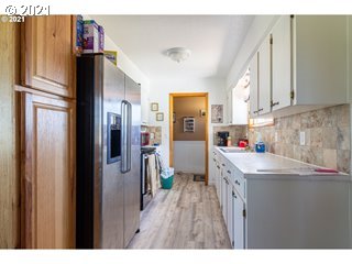 78635 Echols Road Hermiston, OR 97838 - Photo 8 of 9 Gallery Image 8