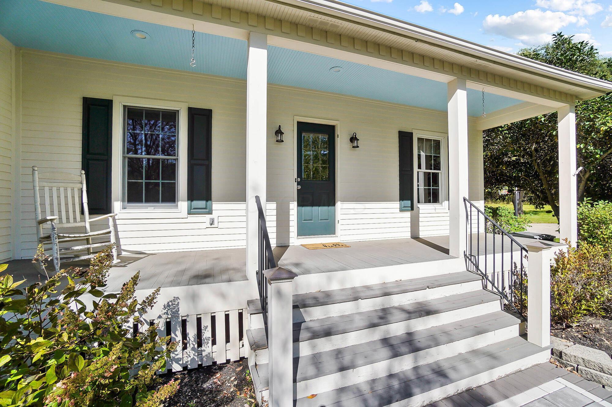 5582 Plantation Road Sunbury, OH 43074 - Photo 11 of 107 2nd Front Entry