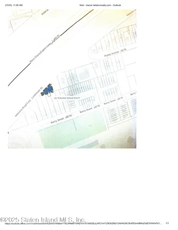 a picture of a living room