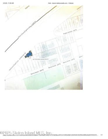 a picture of a living room