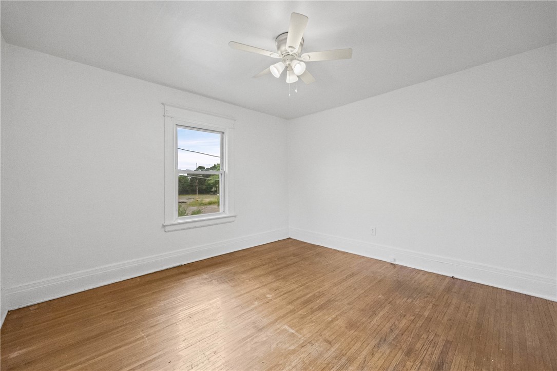 98 Ackerman Street Rochester, NY 14609 - Photo 18 of 23 Gallery Image 18