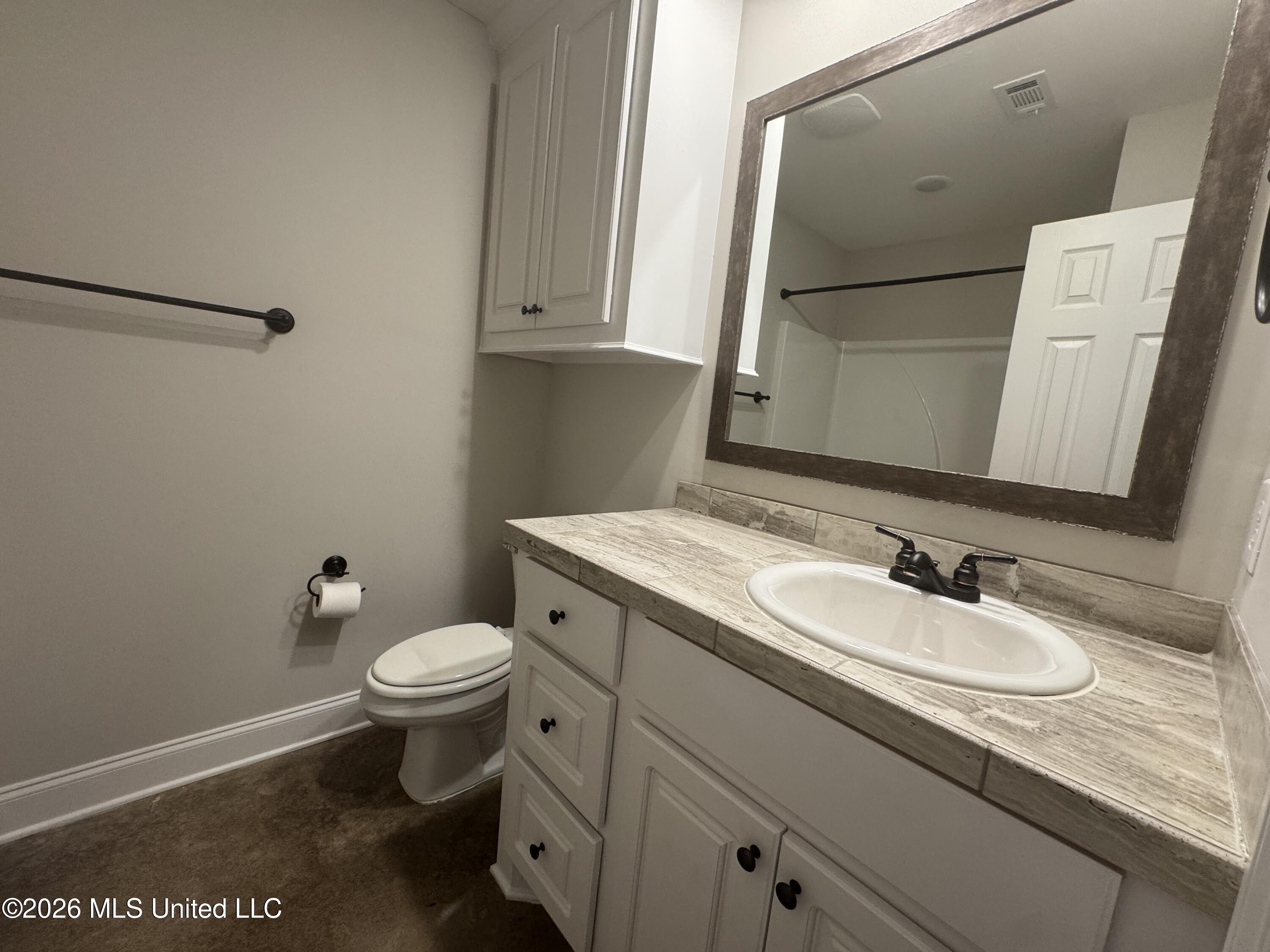 102 Rotherfield Place Canton, MS 39046 - Photo 13 of 20 IMG_4115
