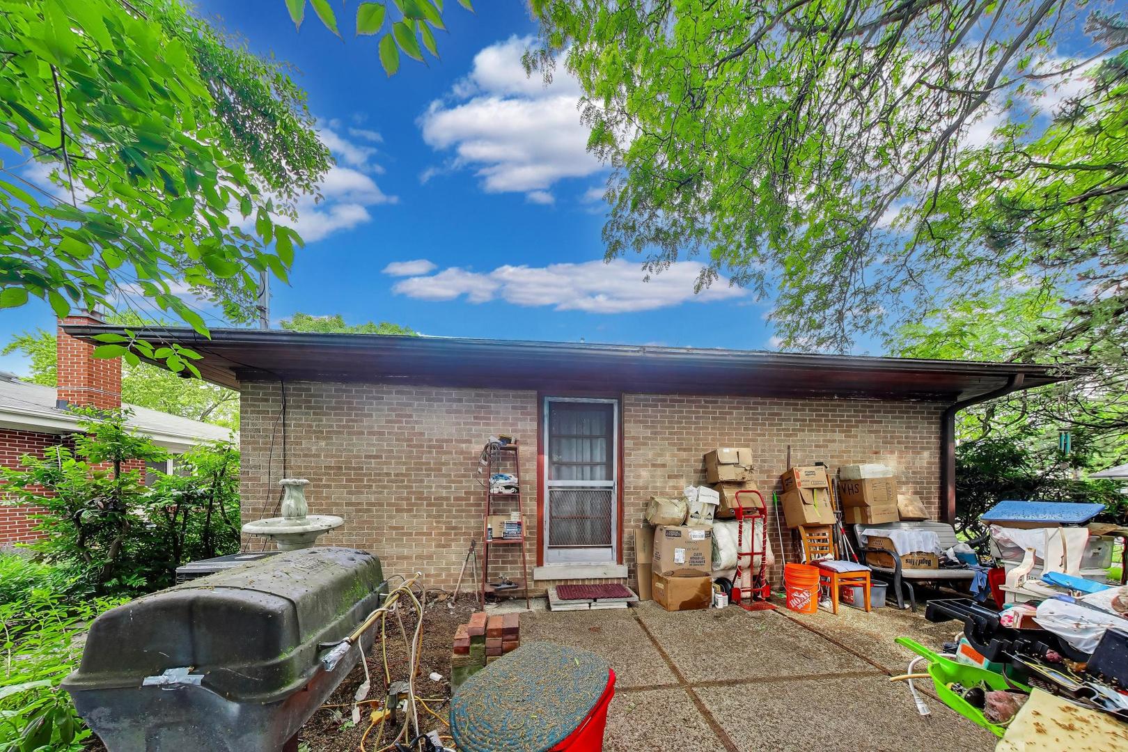 324 South Mt Prospect Road Mount Prospect, IL 60056 - Photo 14 of 16