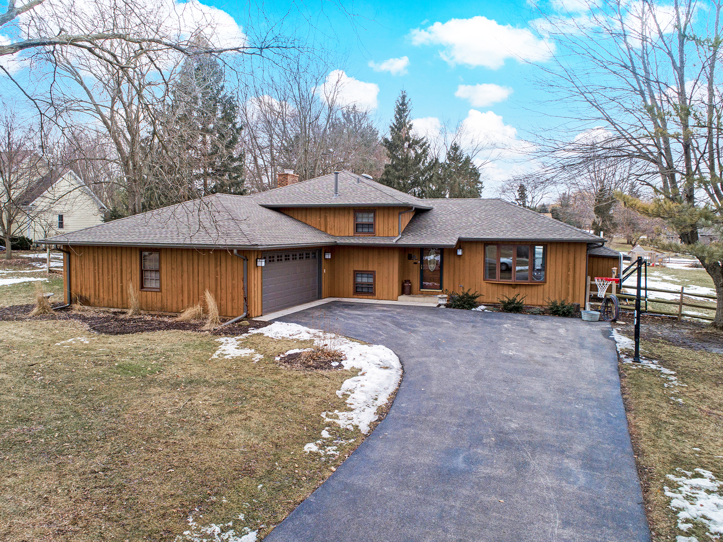 7N784 Sycamore Road St. Charles, IL 60175 - Photo 1 of 34 Gallery Image 1
