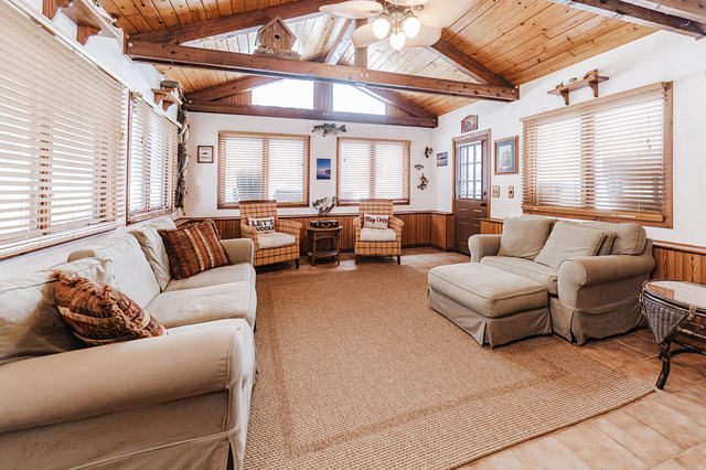 7N784 Sycamore Road St. Charles, IL 60175 - Photo 21 of 34 Gallery Image 21