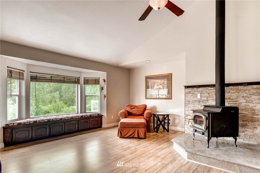 18512 OK Mill Road Snohomish, WA 98290 - Photo 3 of 25 Gallery Image 3
