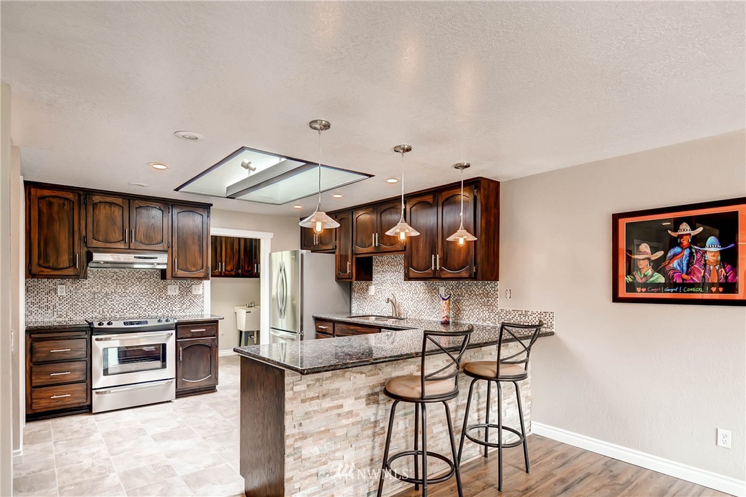 18512 OK Mill Road Snohomish, WA 98290 - Photo 7 of 25 Gallery Image 7