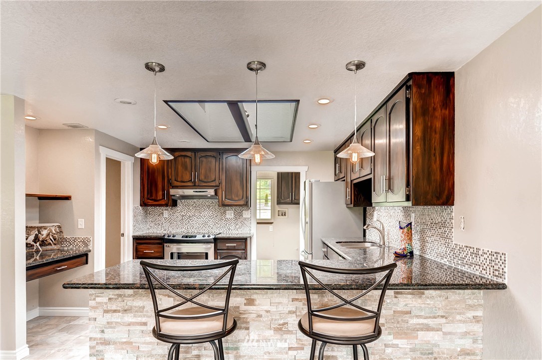18512 OK Mill Road Snohomish, WA 98290 - Photo 8 of 25 Gallery Image 8