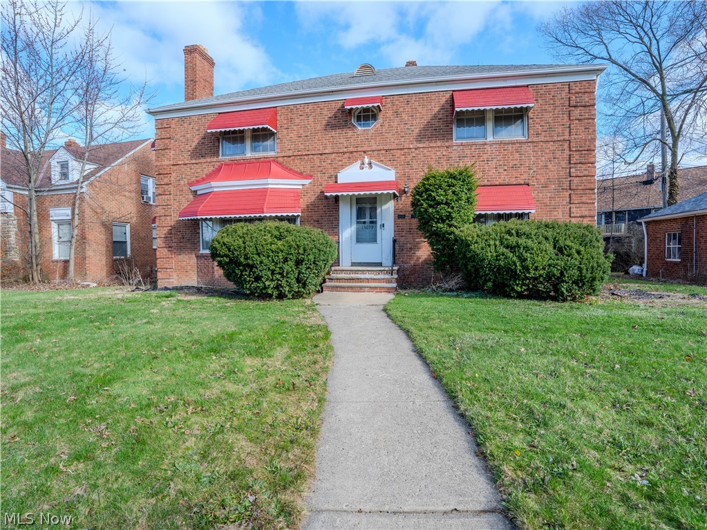 13699 Cedar Road Cleveland, OH 44118 - Photo 1 of 49