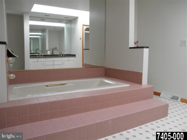 201 Shorbs Hill Road Hanover, PA 17331 - Photo 23 of 25 Gallery Image 23