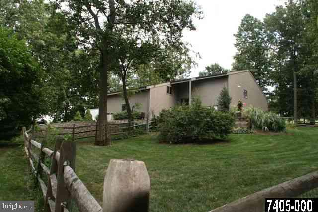 201 Shorbs Hill Road Hanover, PA 17331 - Photo 8 of 25 Gallery Image 8