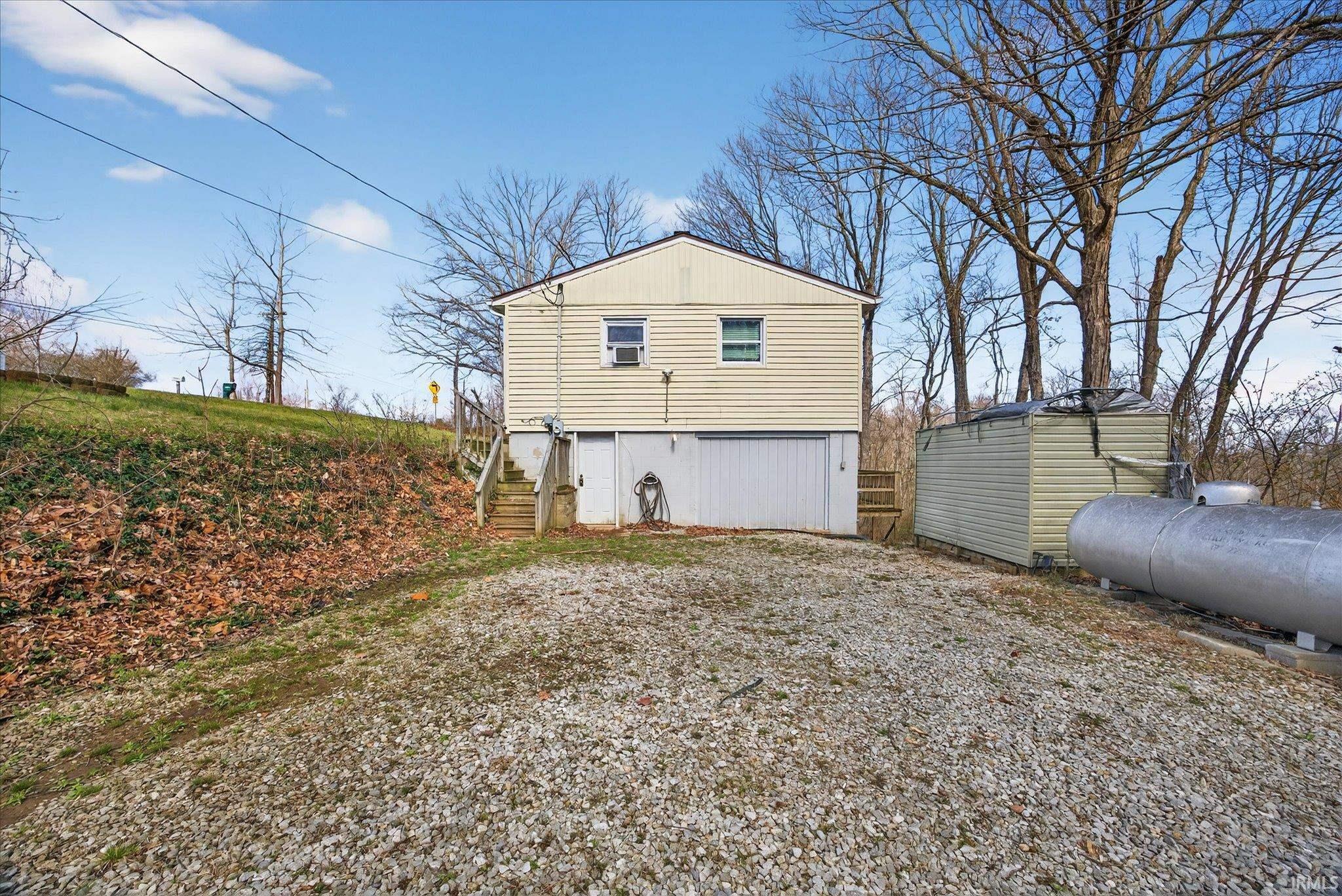 7575 South Harmony Road Bloomington, IN 47403 - Photo 33 of 36