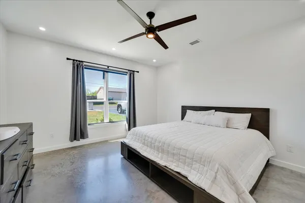 $439,000 | 1611 Johnson Street, Marble Falls, TX 78654