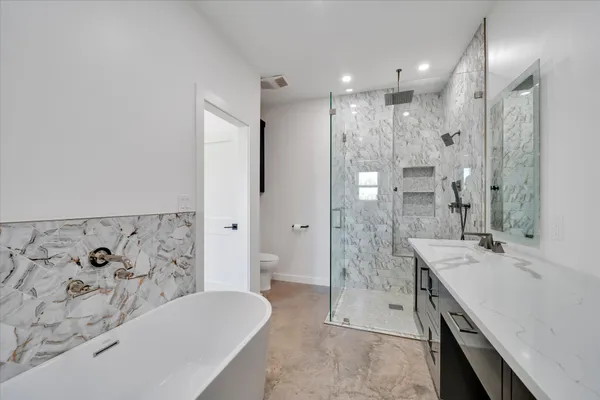 $439,000 | 1611 Johnson Street, Marble Falls, TX 78654