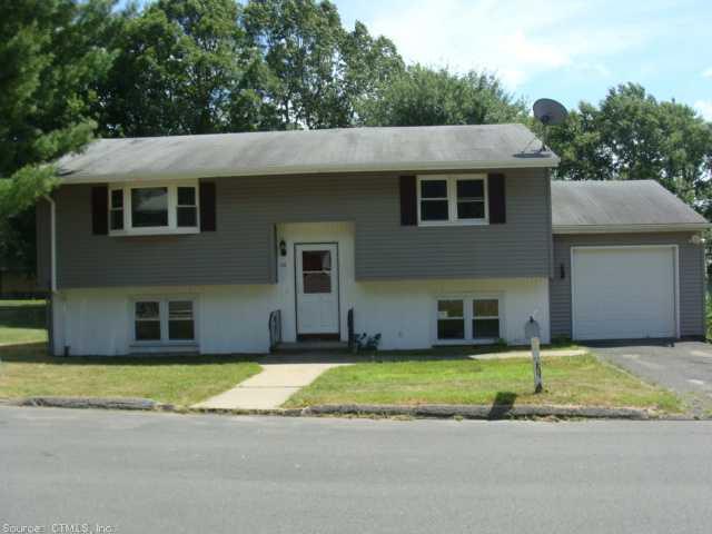 72 Brookfield Road Waterbury, CT 06704 - Photo 1 of 1 Exterior Front.