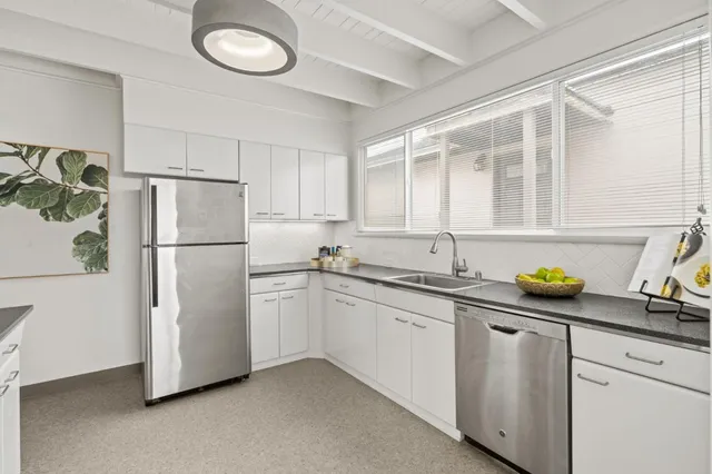 $1,200,000 | 1172 87th Street, Daly City, CA 94015