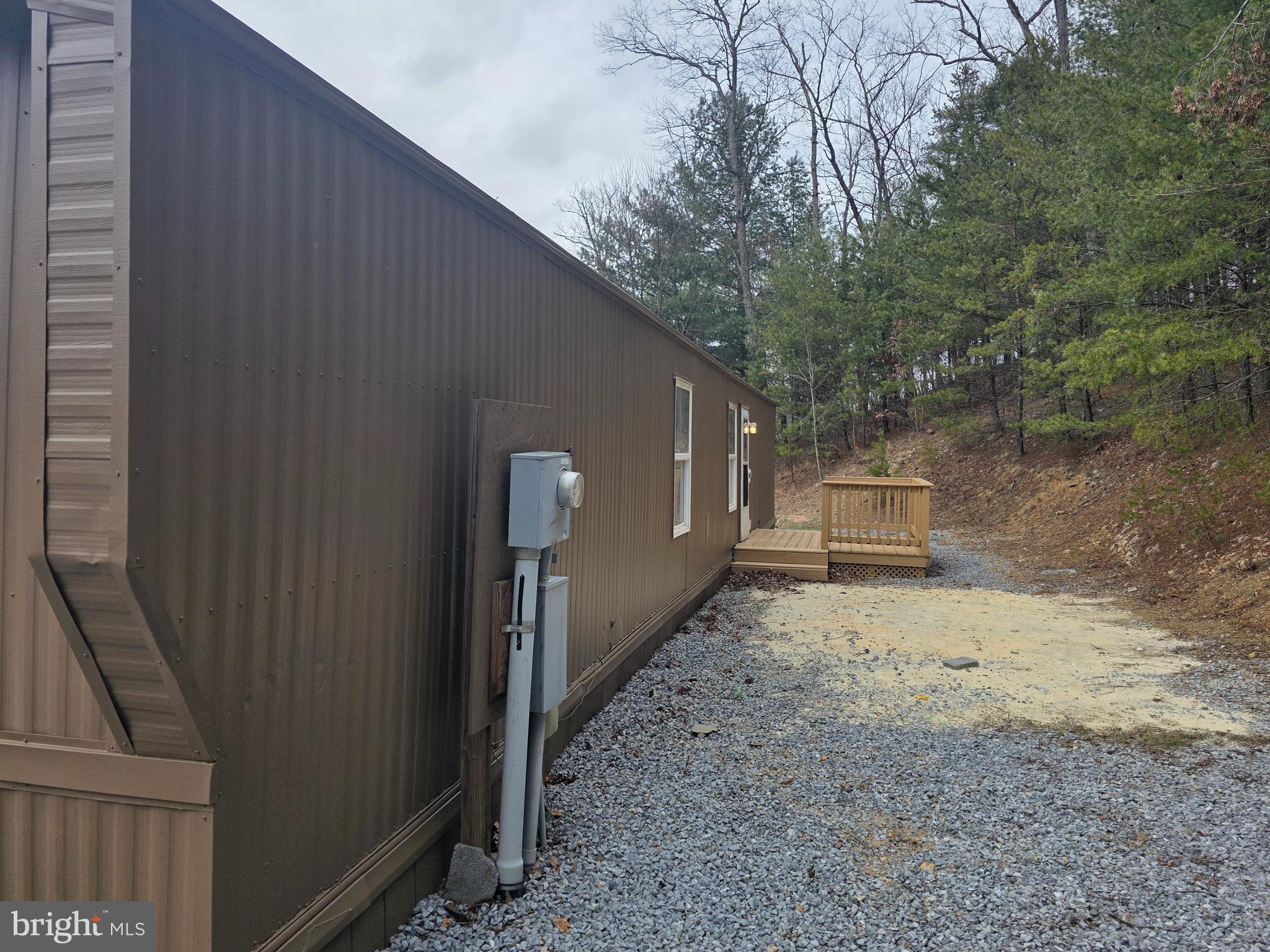2732 Crossroad School Road Hedgesville, WV 25427 - Photo 4 of 41 a view of a backyard of the house