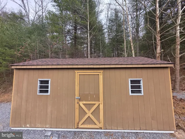 $155,000 | 2732 Crossroad School Road, Hedgesville, WV 25427